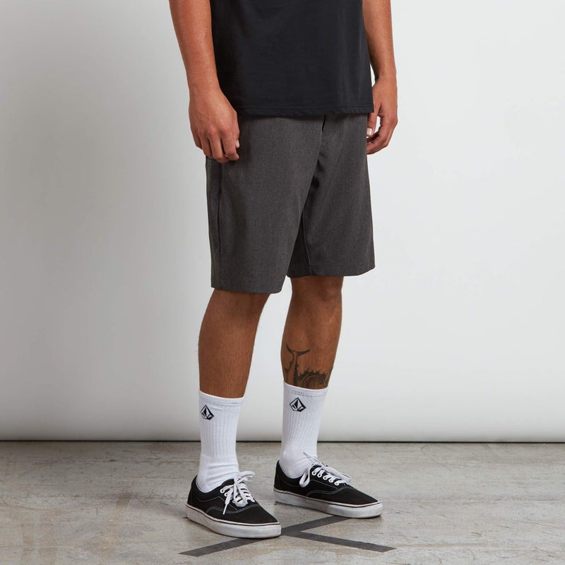 Volcom Men's Kerosene 21" Hybrid Chino Shorts, Charcoal Heather, 40 - Image 4